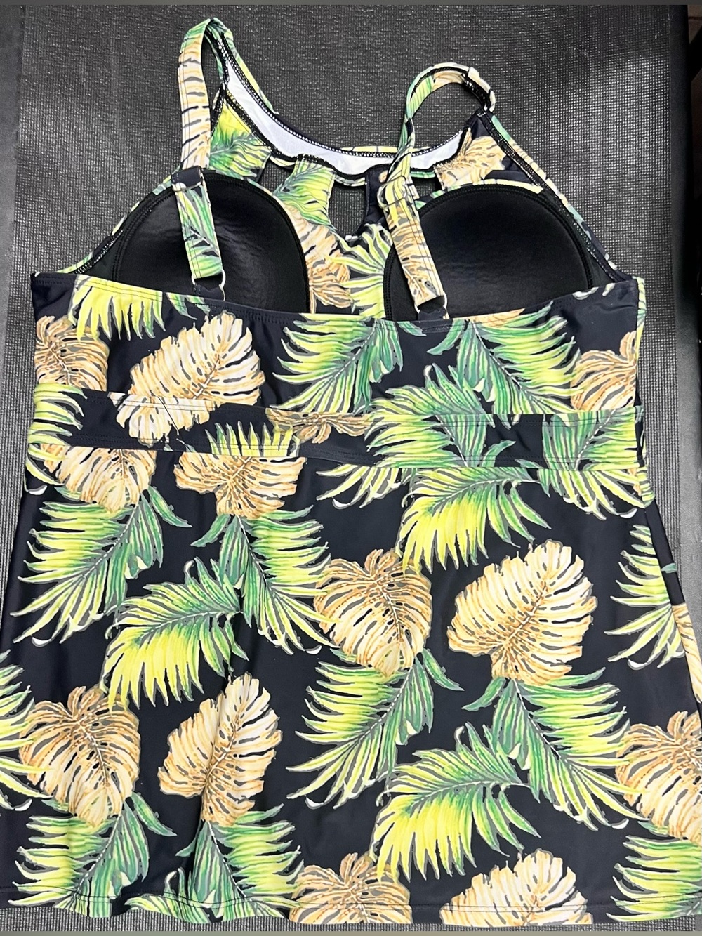 SEPTANGLE Tropical Leaf Halter & KEYHOLES Tankini Top - Black, Green & Yellow - Picture 2 of 12